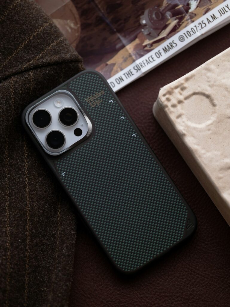 C_Phone